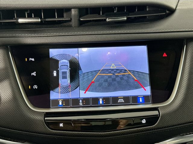 Used 2024 Cadillac XT5 Sportv w/ Technology Package AWD/4WD image 14