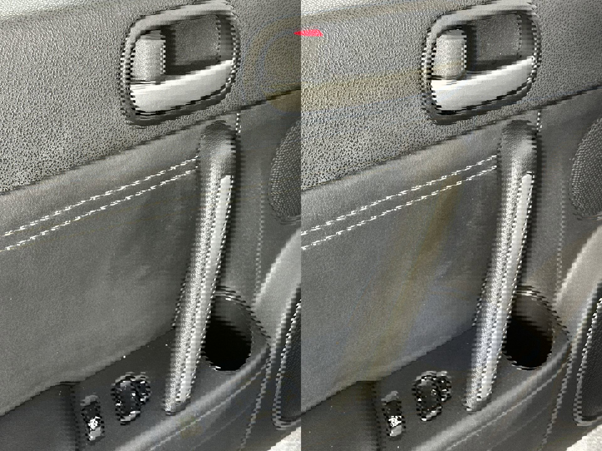 Used 2015 MAZDA MX-5 Miata Grand Touring w/ Premium Package image 17