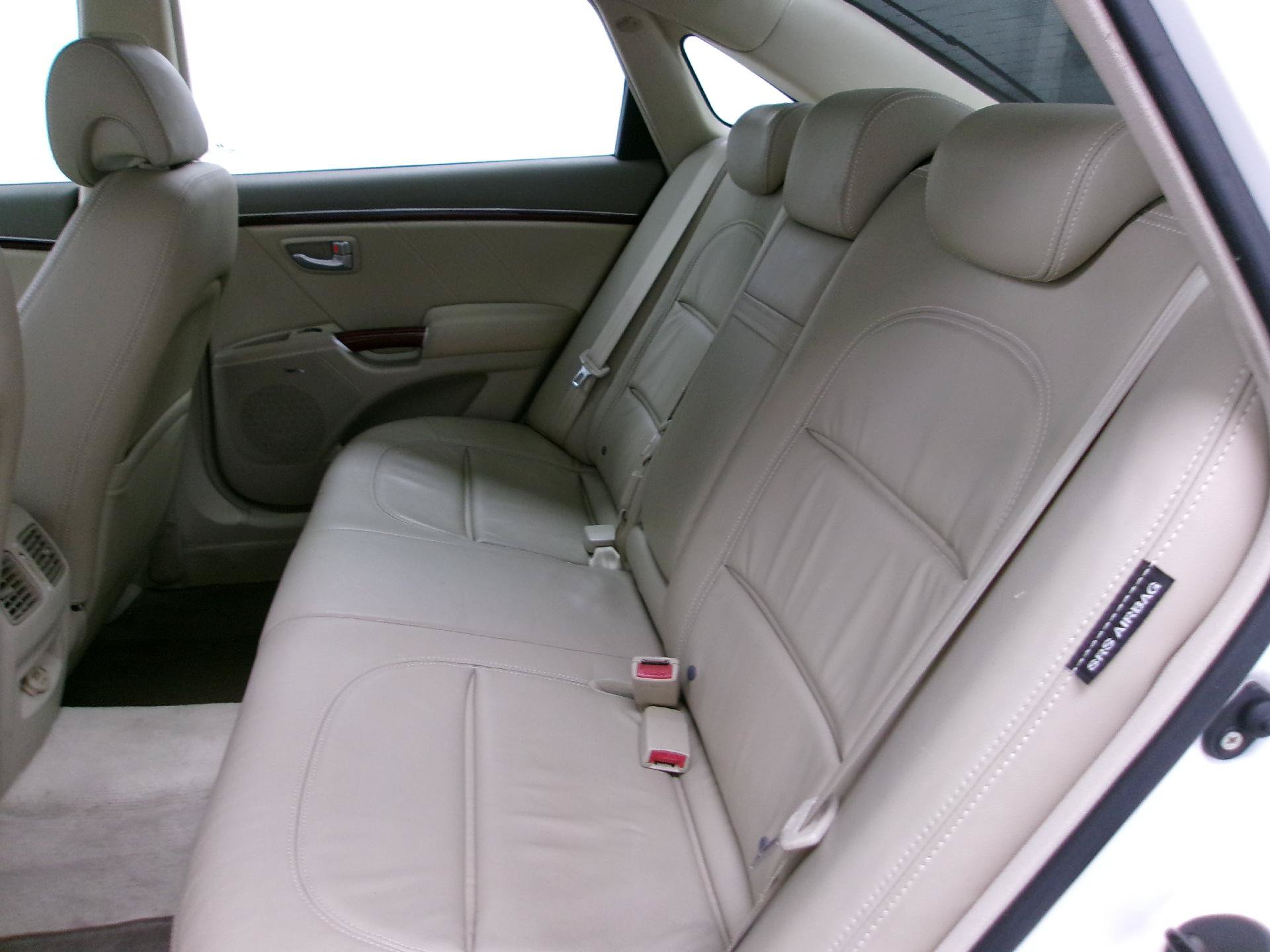 Used 2008 Hyundai Azera Limited FWD image 6