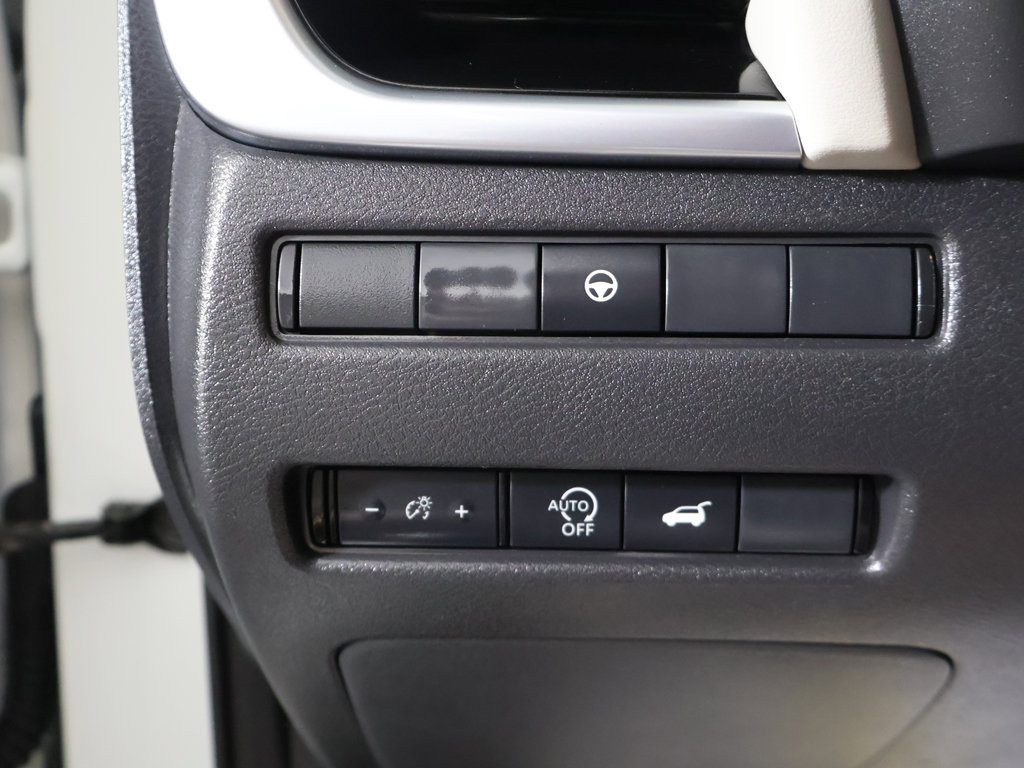 Used 2023 Nissan Rogue SL w/ SL Premium Package FWD image 38