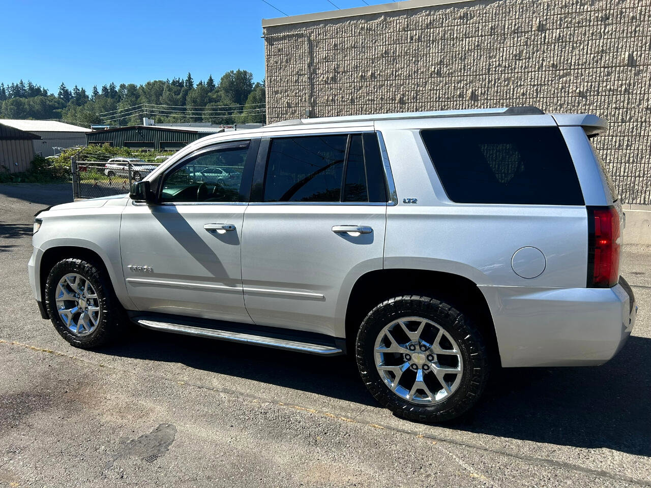 Used 2015 Chevrolet Tahoe LTZ w/ Max Trailering Package image 7
