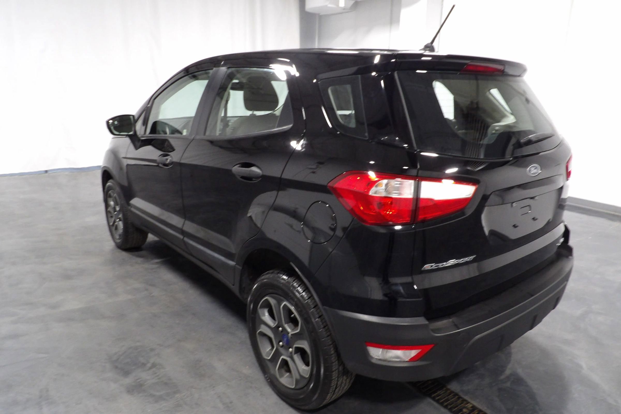 Used 2019 Ford EcoSport S AWD/4WD image 6