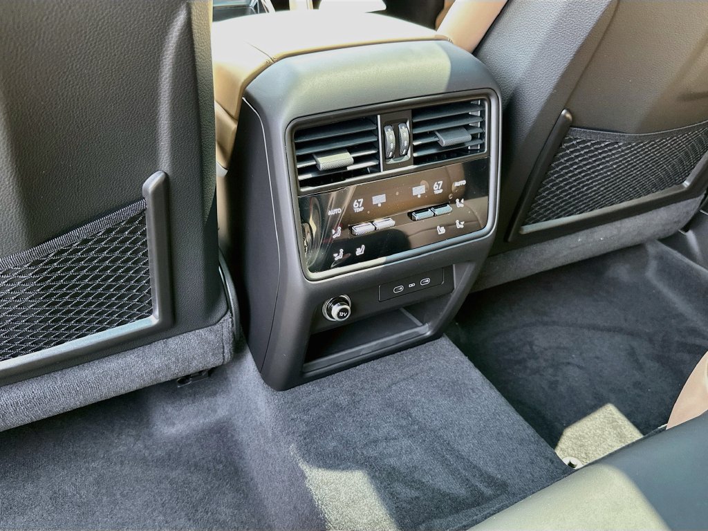 New 2026 Porsche Cayenne S AWD/4WD image 27