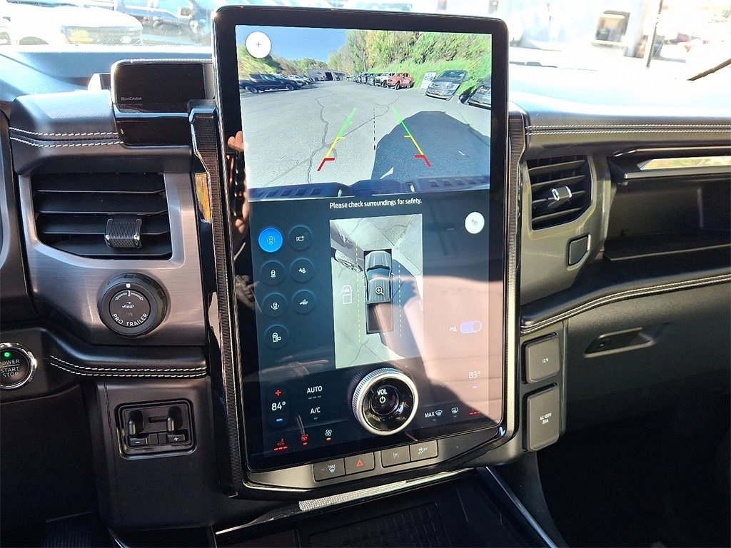 Used 2023 Ford F150 Lightning Platinum image 18