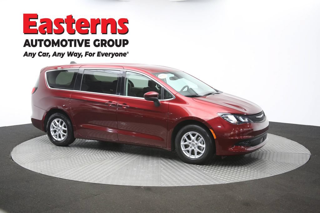 Used 2023 Chrysler Voyager LX FWD image 47