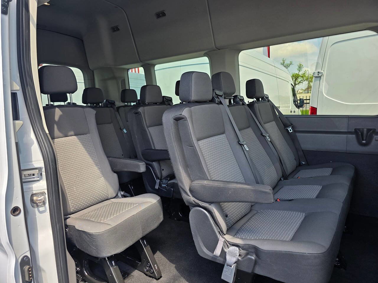 Used 2025 Ford Transit 350 XLT RWD image 13