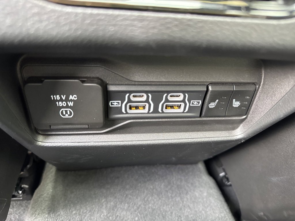 Used 2025 Jeep Grand Cherokee Limited 4xe w/ MOPAR Finishing Package image 47