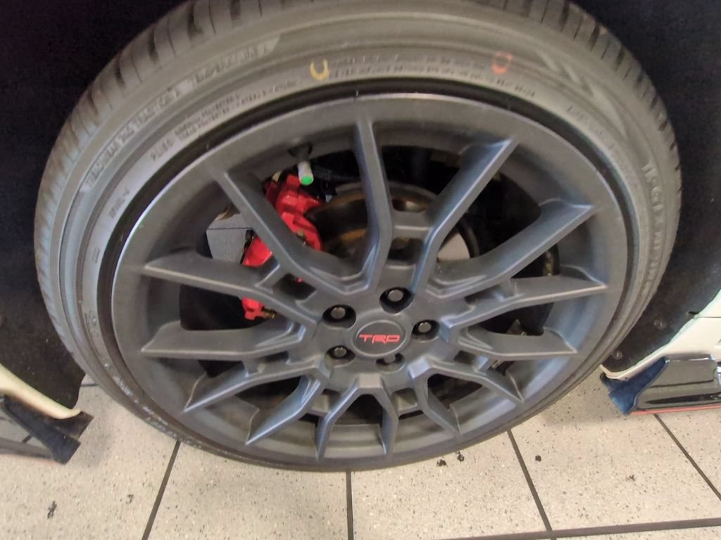 Used 2020 Toyota Avalon TRD FWD image 31