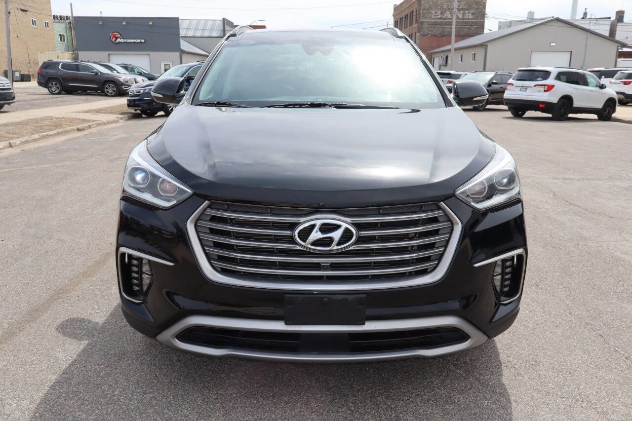 Used 2017 Hyundai Santa Fe Limited image 12