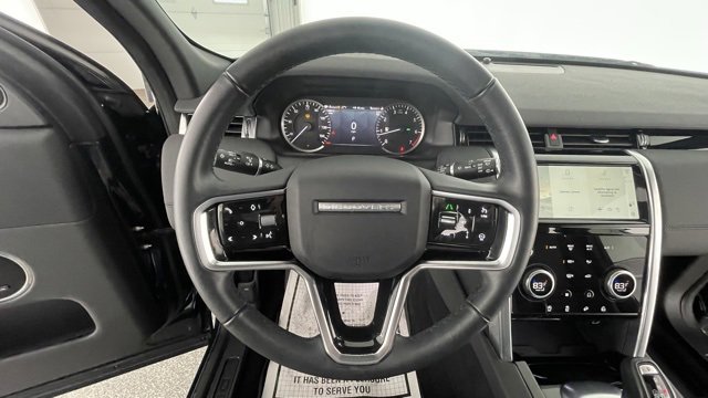 Used 2023 Land Rover Discovery Sport SE image 36
