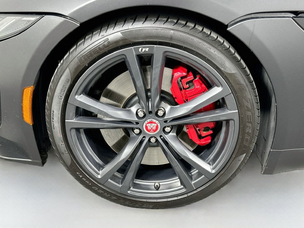 Used 2021 Jaguar F-TYPE R AWD/4WD image 28