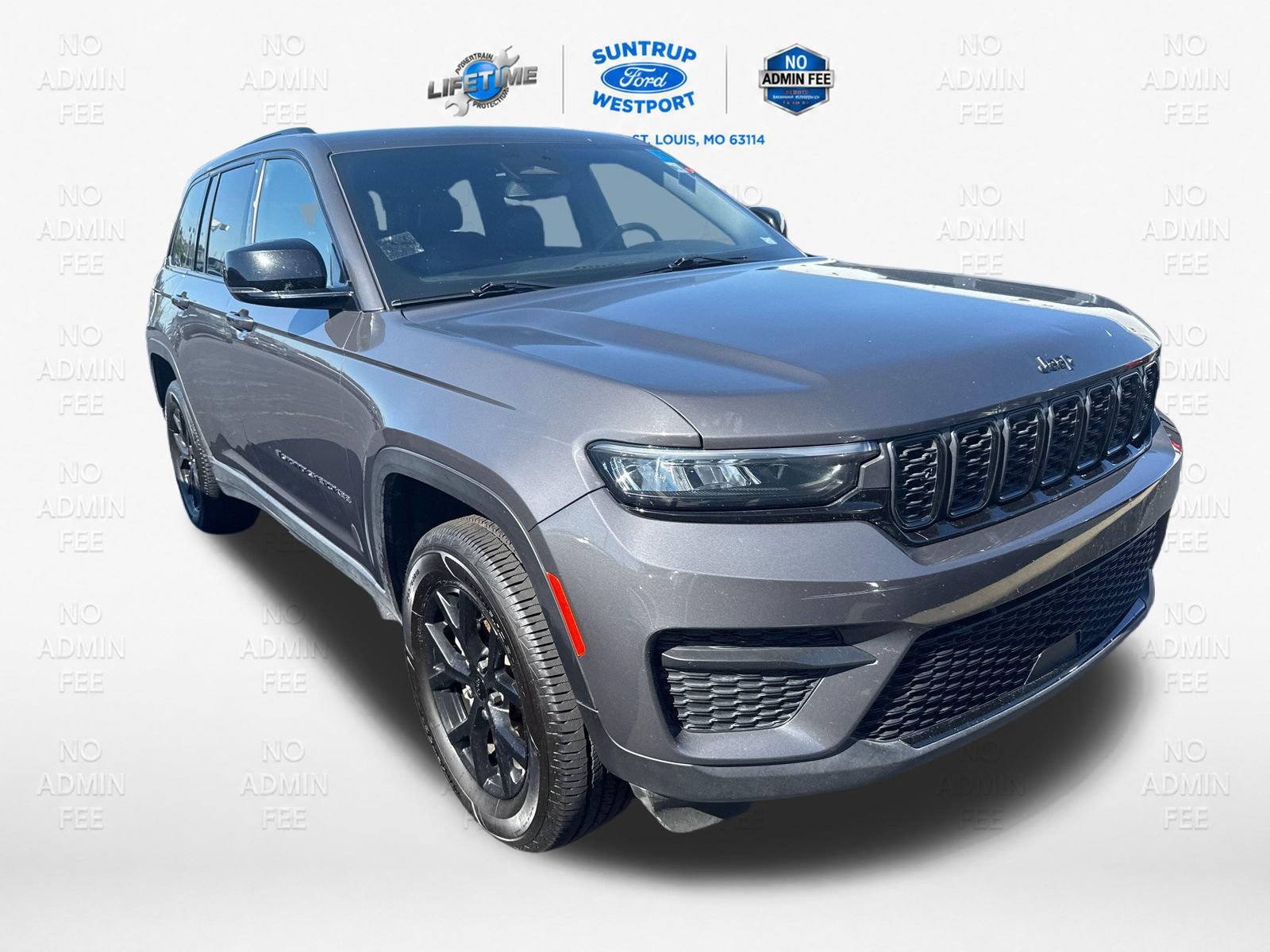 Used 2024 Jeep Grand Cherokee Altitude AWD/4WD image 15