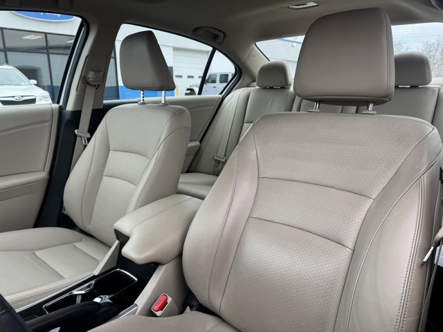 Used 2016 Honda Accord EX-L image 10