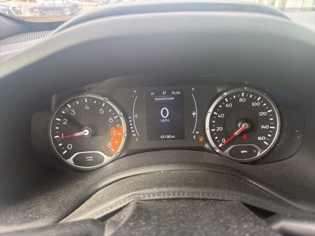 Used 2018 Jeep Renegade Latitude image 23