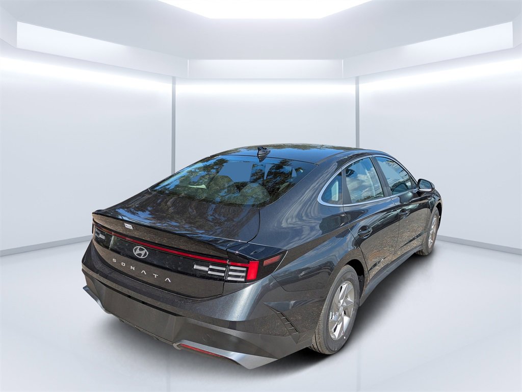 New 2026 Hyundai Sonata SE image 3