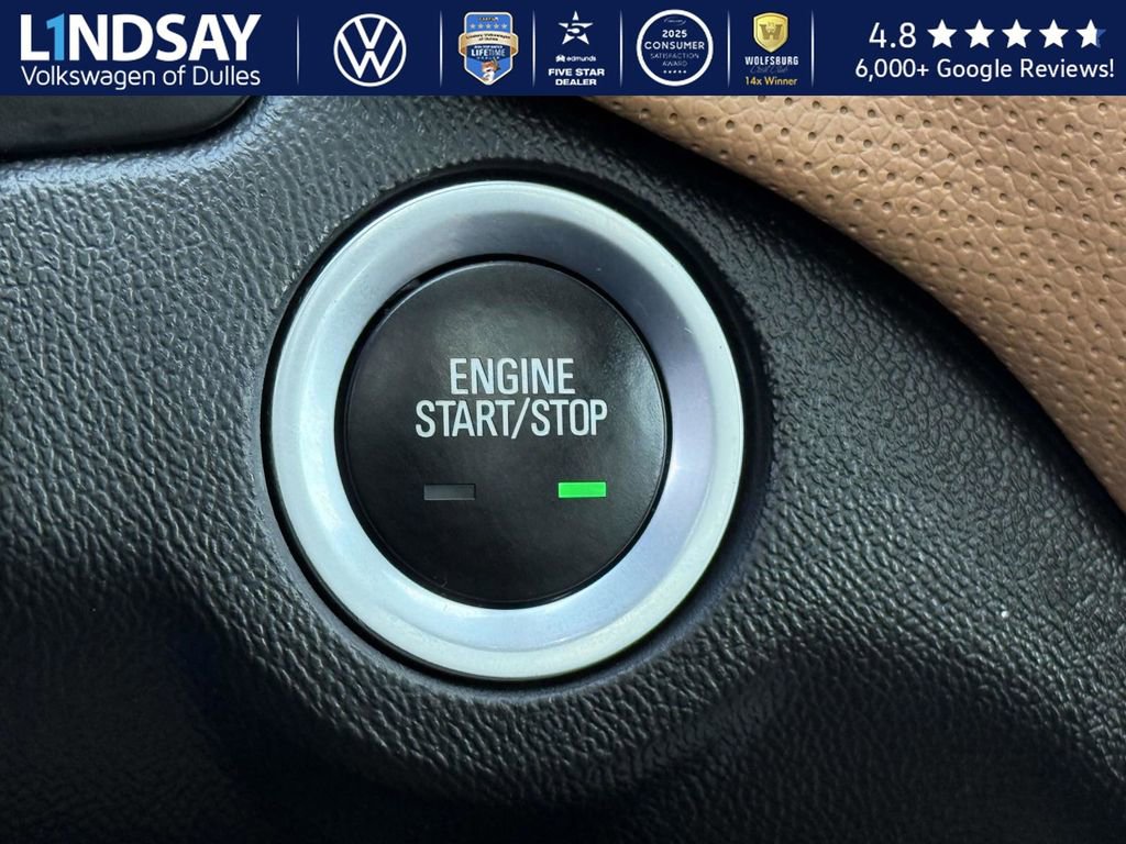 Used 2020 Chevrolet Equinox Premier image 24