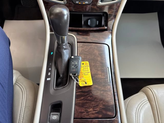 Used 2014 Buick LaCrosse Premium w/ Driver Confidence Package FWD image 21