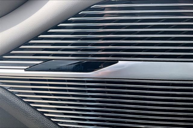 New 2026 Jeep Grand Wagoneer L Summit image 34