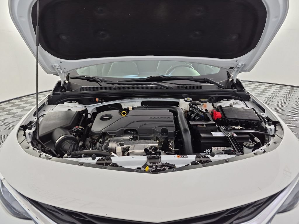 Certified 2025 Chevrolet Malibu LS FWD image 37