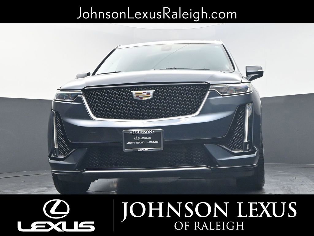 Used 2020 Cadillac XT6 Sport image 16