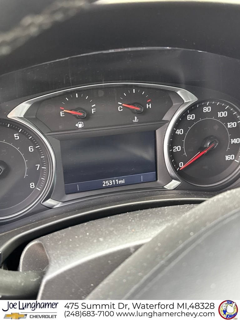 Used 2024 Chevrolet Equinox LT FWD image 17