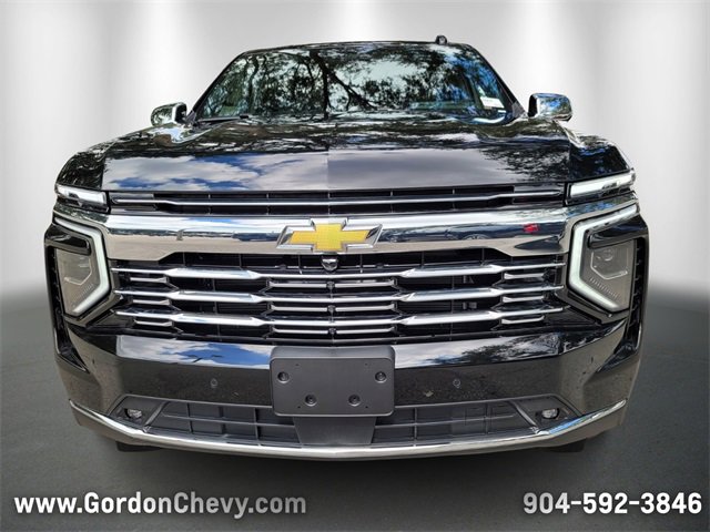 New 2025 Chevrolet Suburban Premier image 8