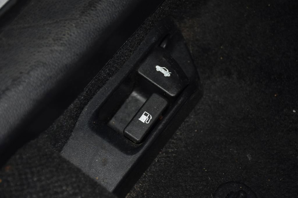 Used 2024 Toyota Corolla LE image 24