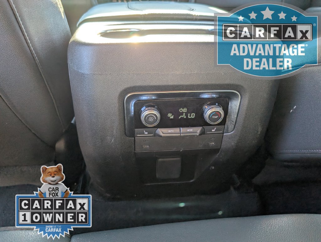 Used 2025 GMC Yukon AT4 AWD/4WD image 22