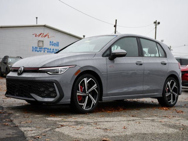 New 2026 Volkswagen GTI SE FWD image 3