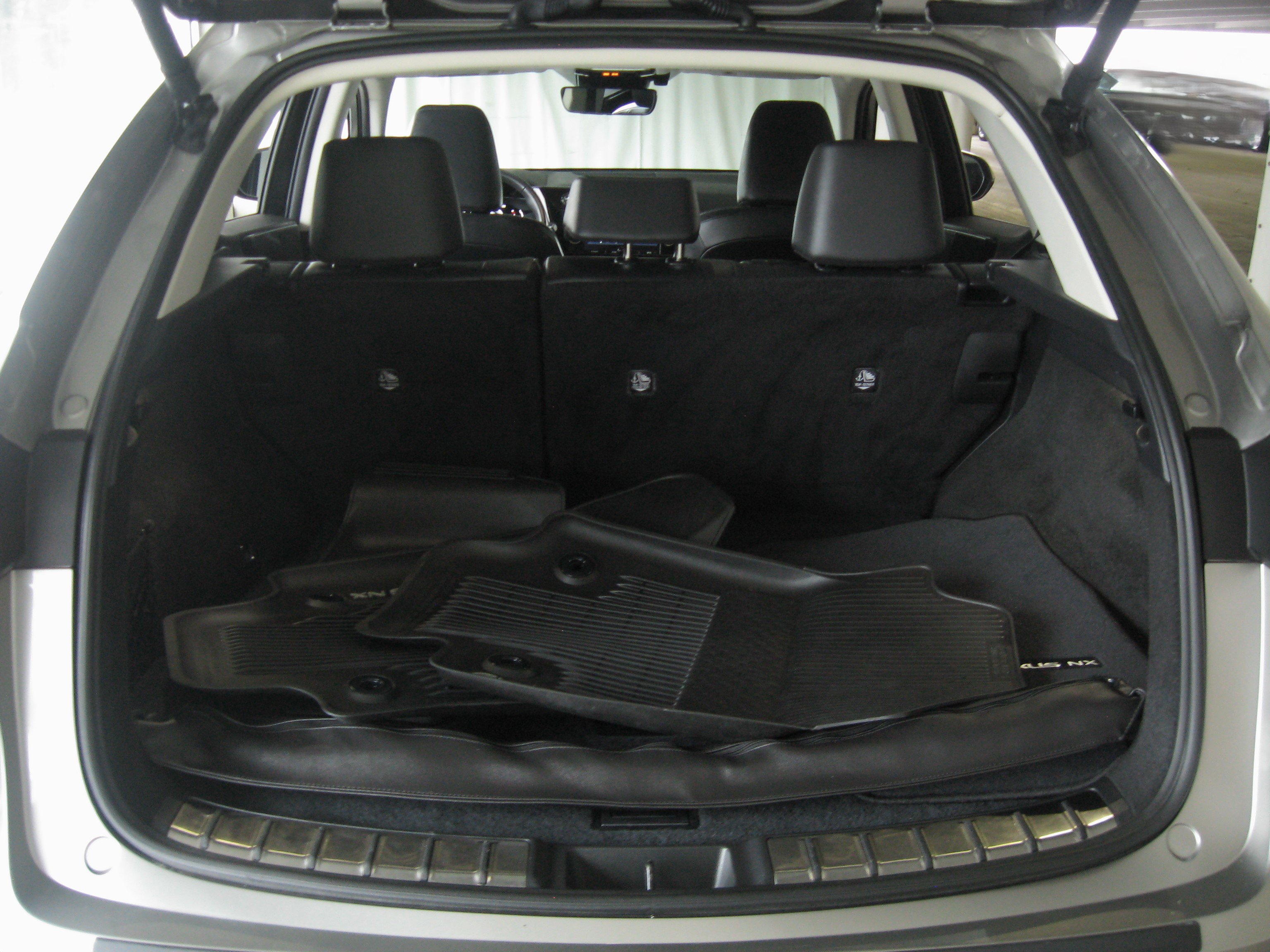 Used 2023 Lexus NX 350 AWD w/ Towing Package (2000 Lbs) image 21