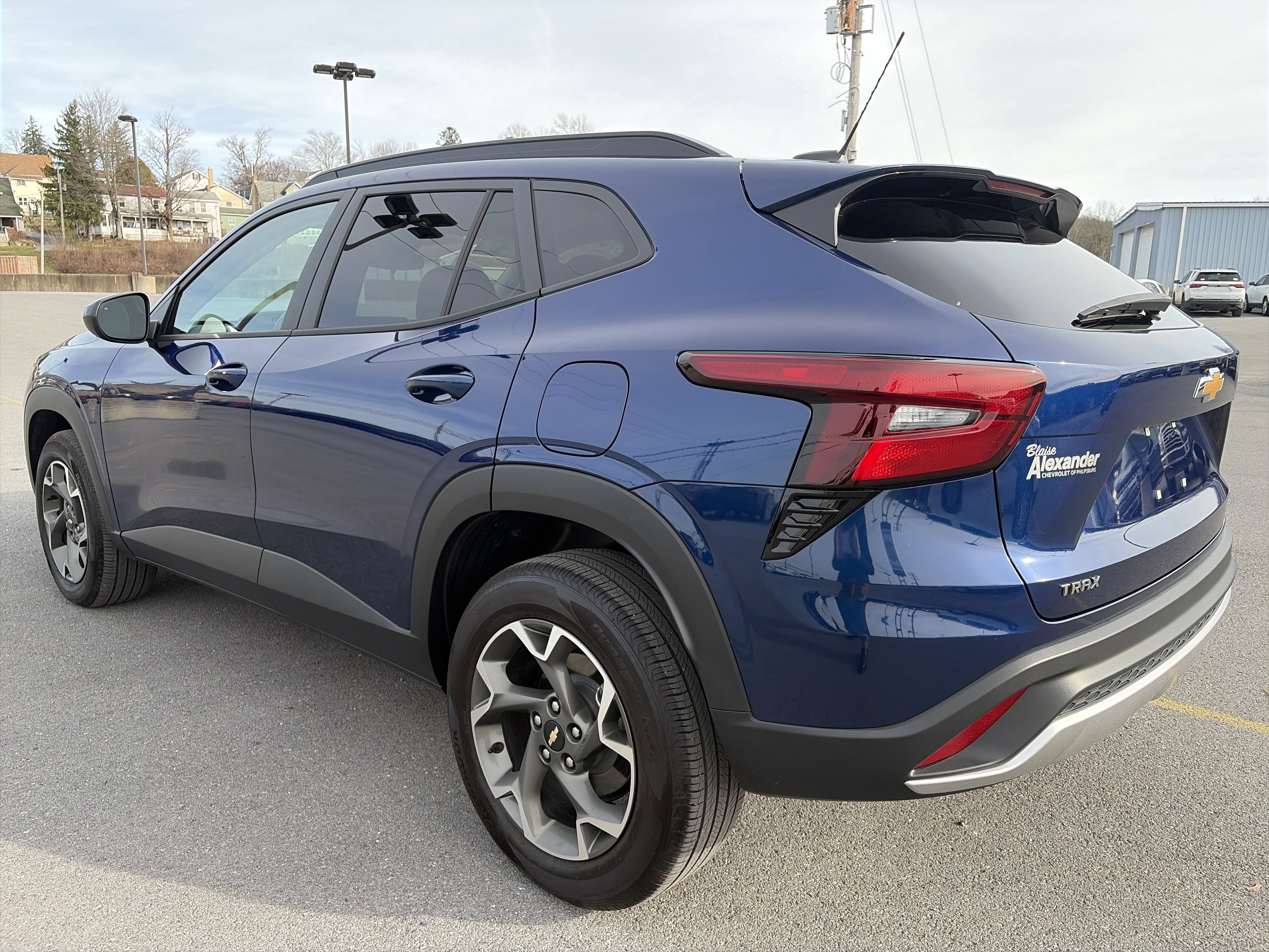 Used 2024 Chevrolet Trax LT w/ Driver Confidence Package image 6