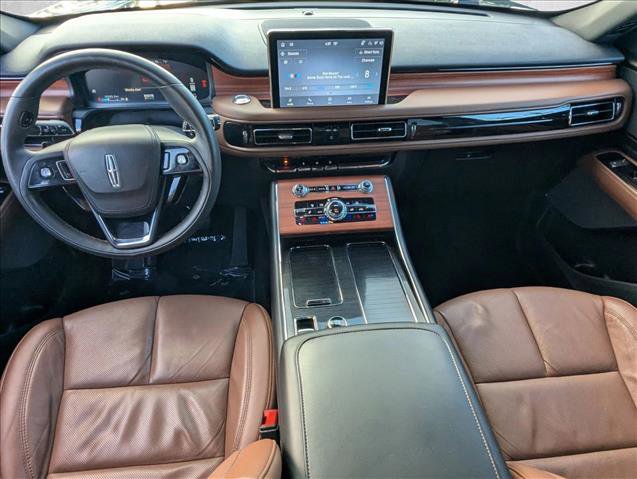 Used 2024 Lincoln Aviator Reserve w/ Equipment Group 201A image 19