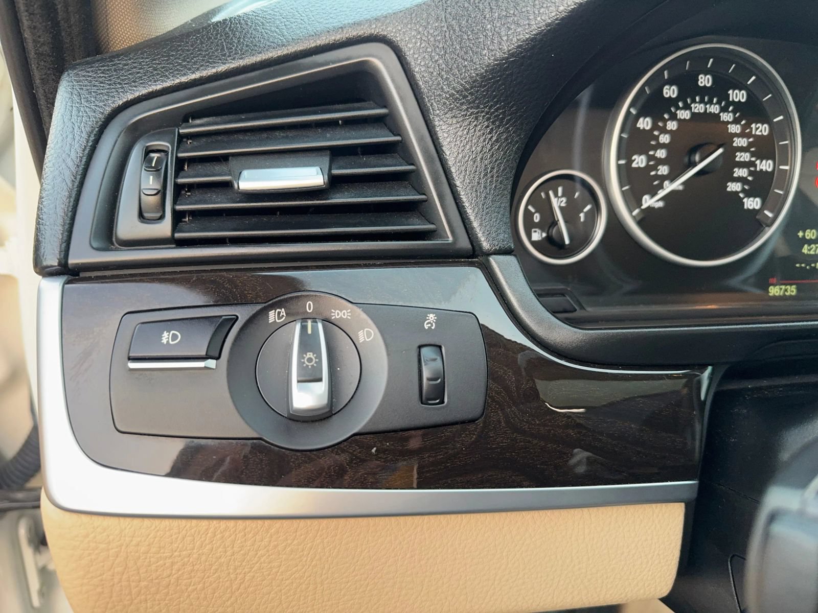 Used 2014 BMW 535i Sedan RWD image 23