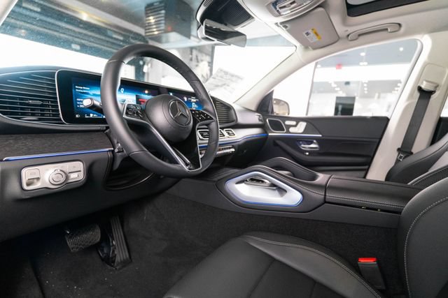 New 2026 Mercedes-Benz GLE 350 4MATIC image 4
