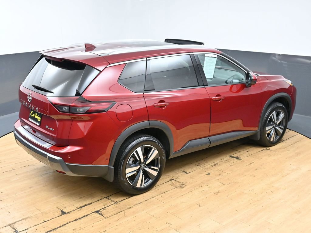 Used 2024 Nissan Rogue SL w/ SL Premium Package AWD/4WD image 47