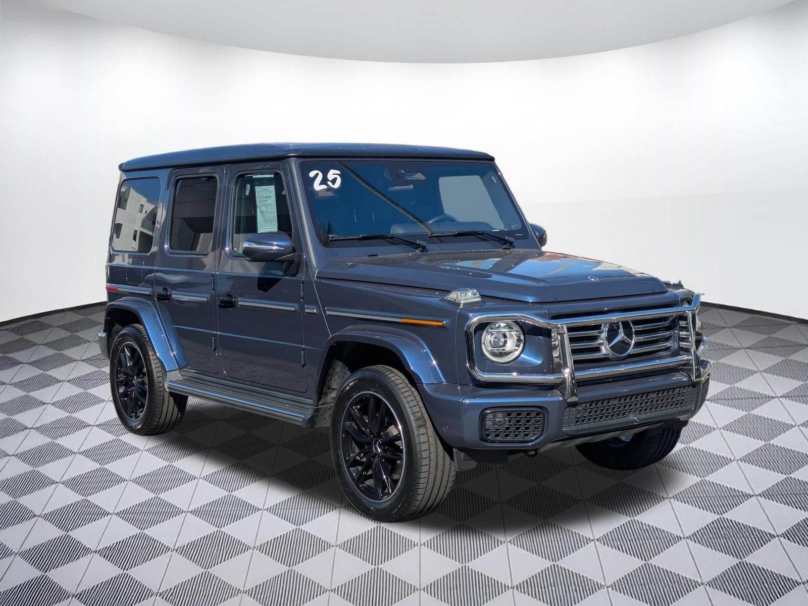 Used 2025 Mercedes-Benz G 550 image 7