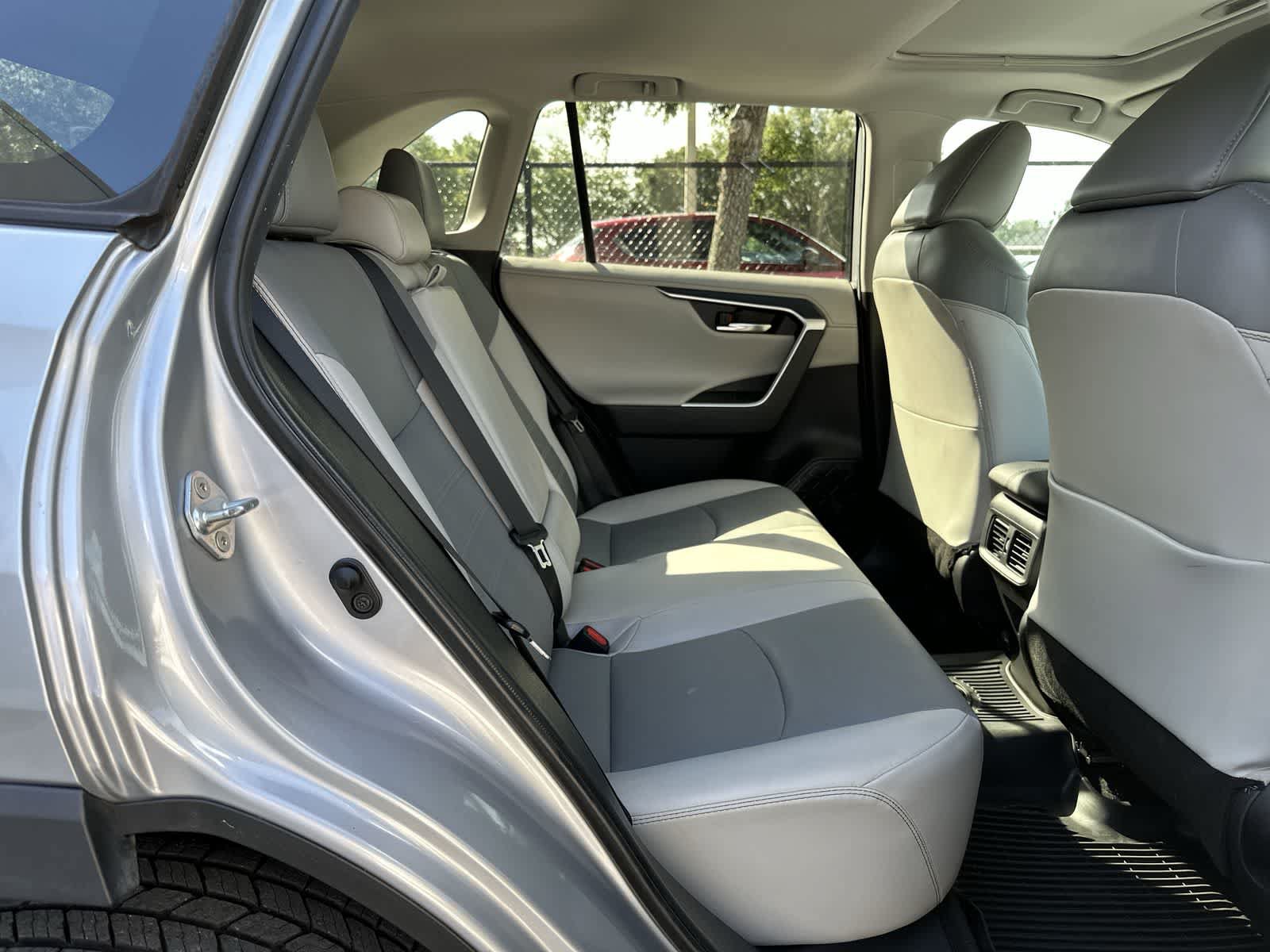 Used 2020 Toyota RAV4 Limited w/ All Weather Liner Package AWD/4WD image 18