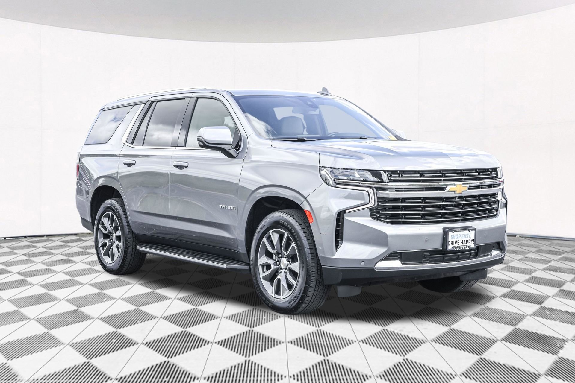 Used 2022 Chevrolet Tahoe LT w/ Luxury Package AWD/4WD image 13