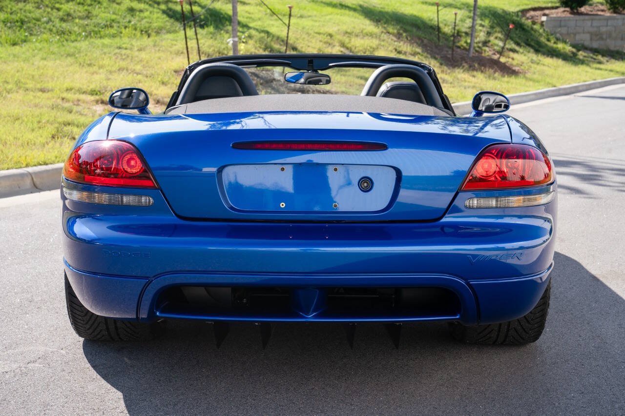 Used 2006 Dodge Viper SRT-10 RWD image 7
