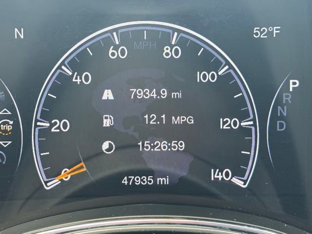 Used 2021 Jeep Grand Cherokee Altitude AWD/4WD image 22