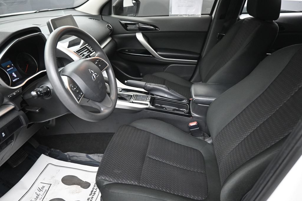 Used 2020 Mitsubishi Eclipse Cross LE AWD/4WD image 19