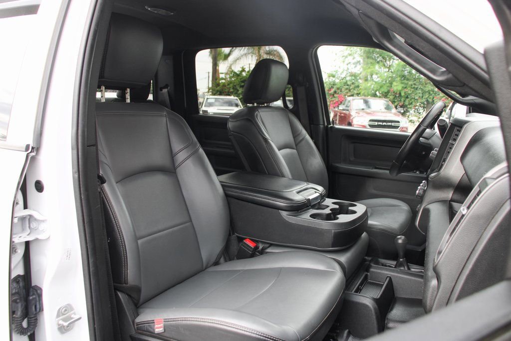 Used 2021 RAM 3500 Tradesman w/ Chrome Appearance Group image 35