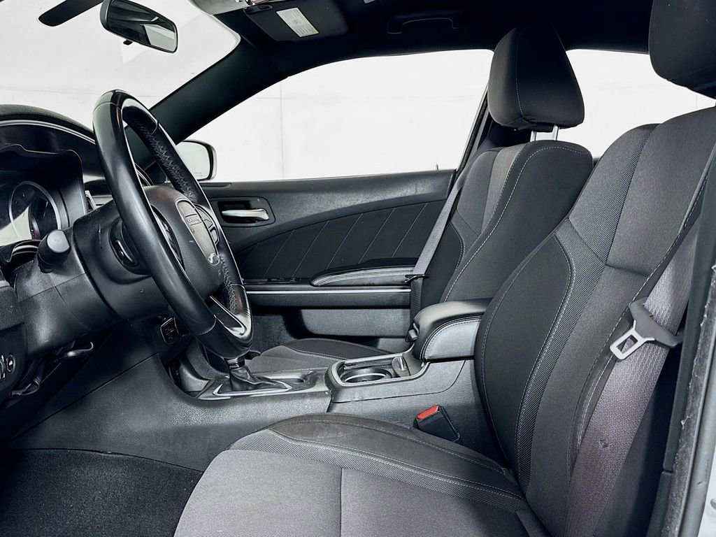 Used 2022 Dodge Charger SXT image 11
