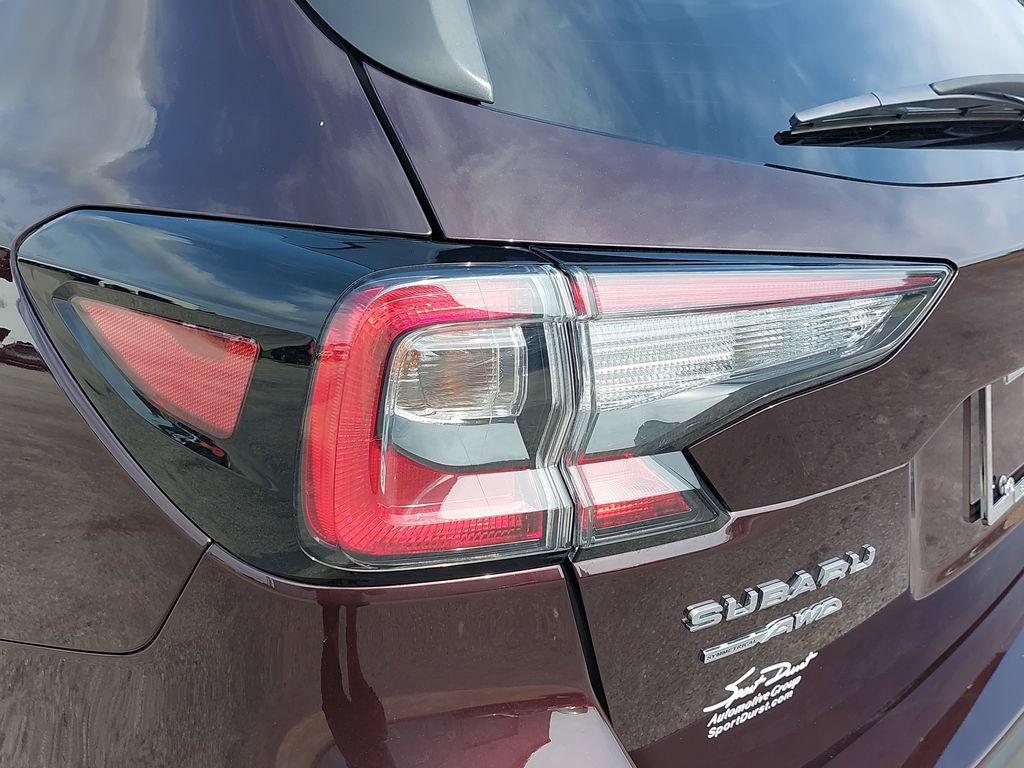 Certified 2025 Subaru Outback Touring AWD/4WD image 31