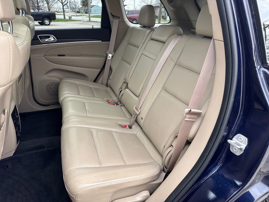 Used 2018 Jeep Grand Cherokee Limited w/ Luxury Group II image 36