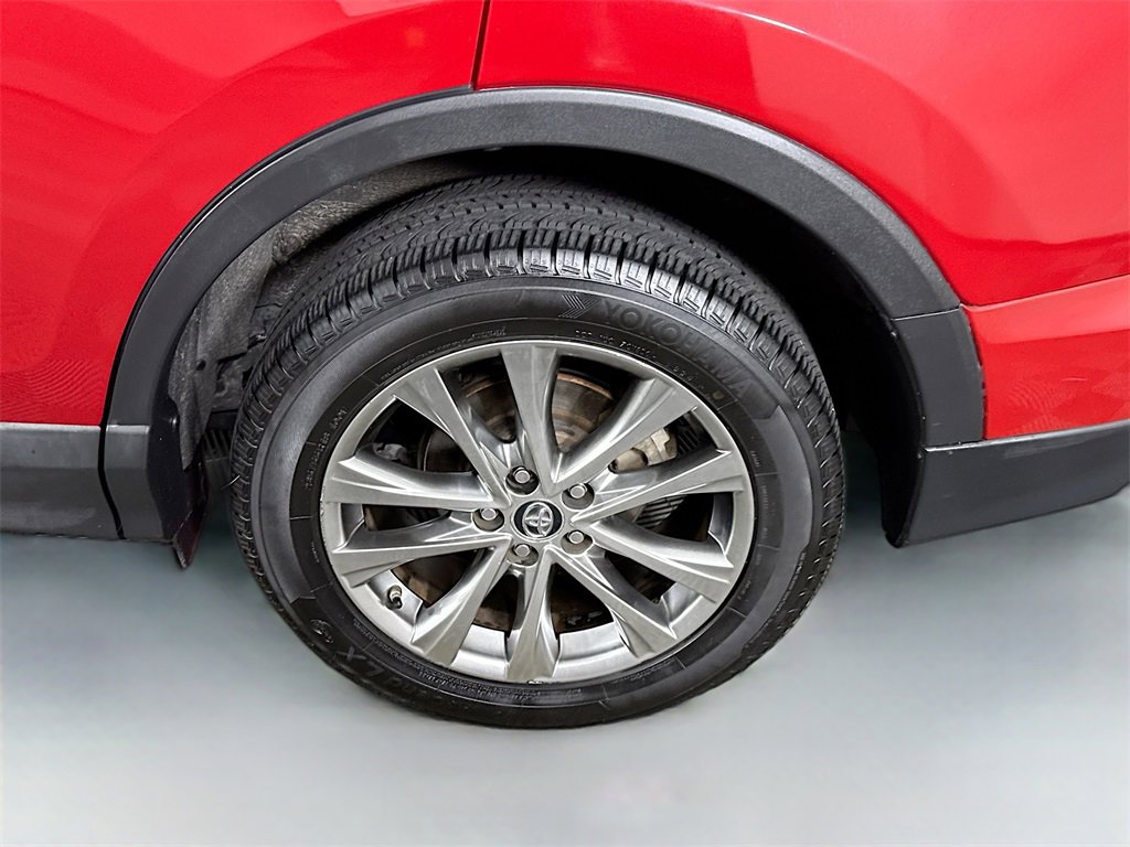 Used 2017 Toyota RAV4 Limited image 34