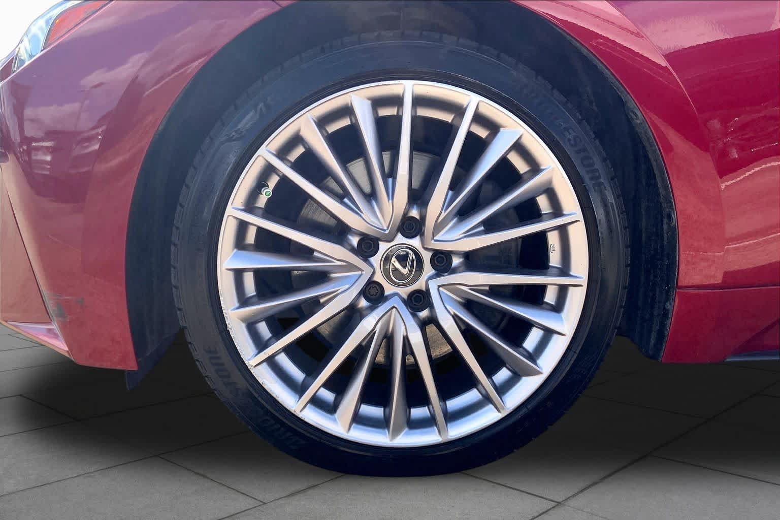 Used 2023 Lexus IS 300 AWD w/ Premium Package image 10