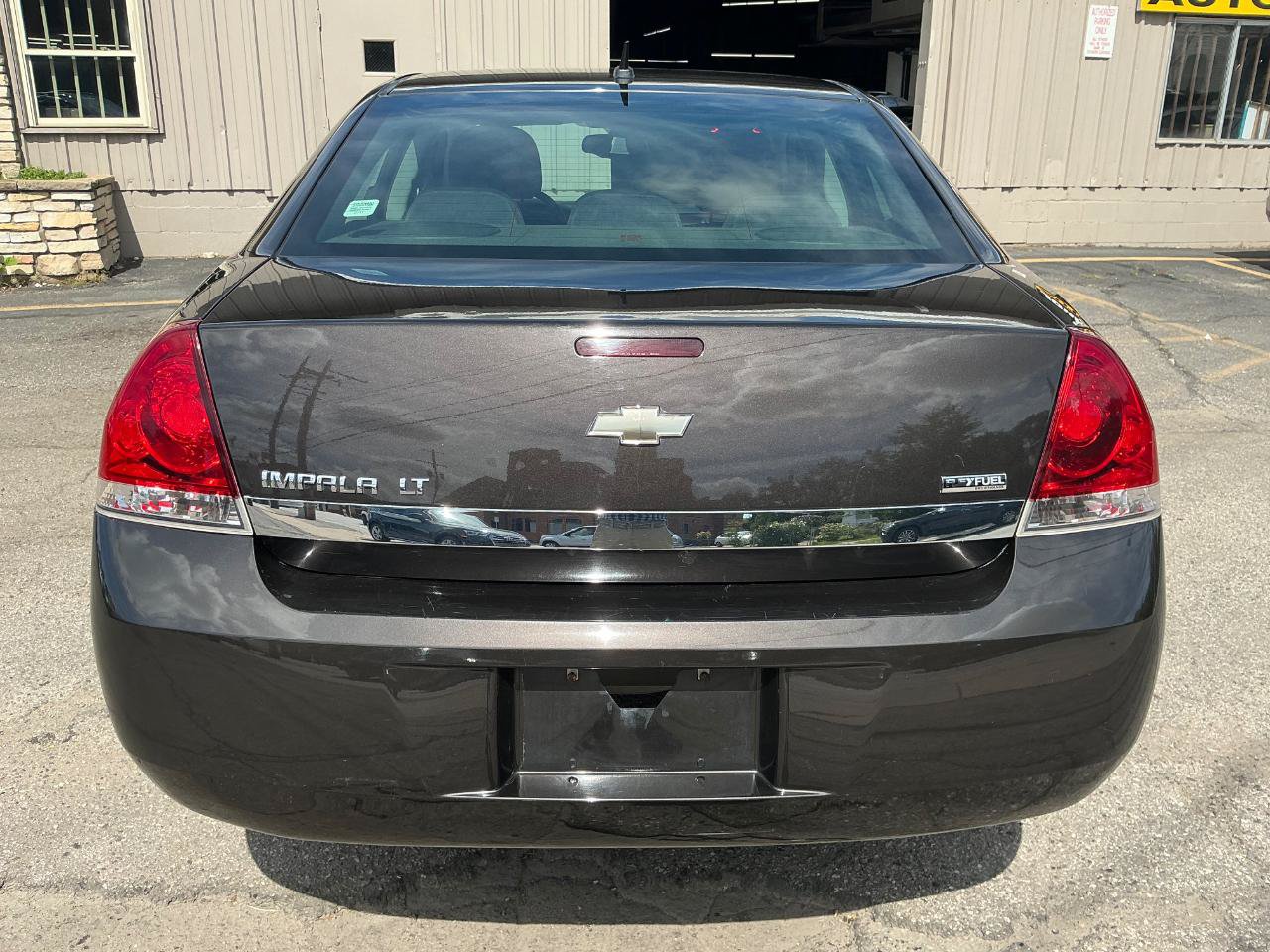 Used 2009 Chevrolet Impala LT FWD image 5