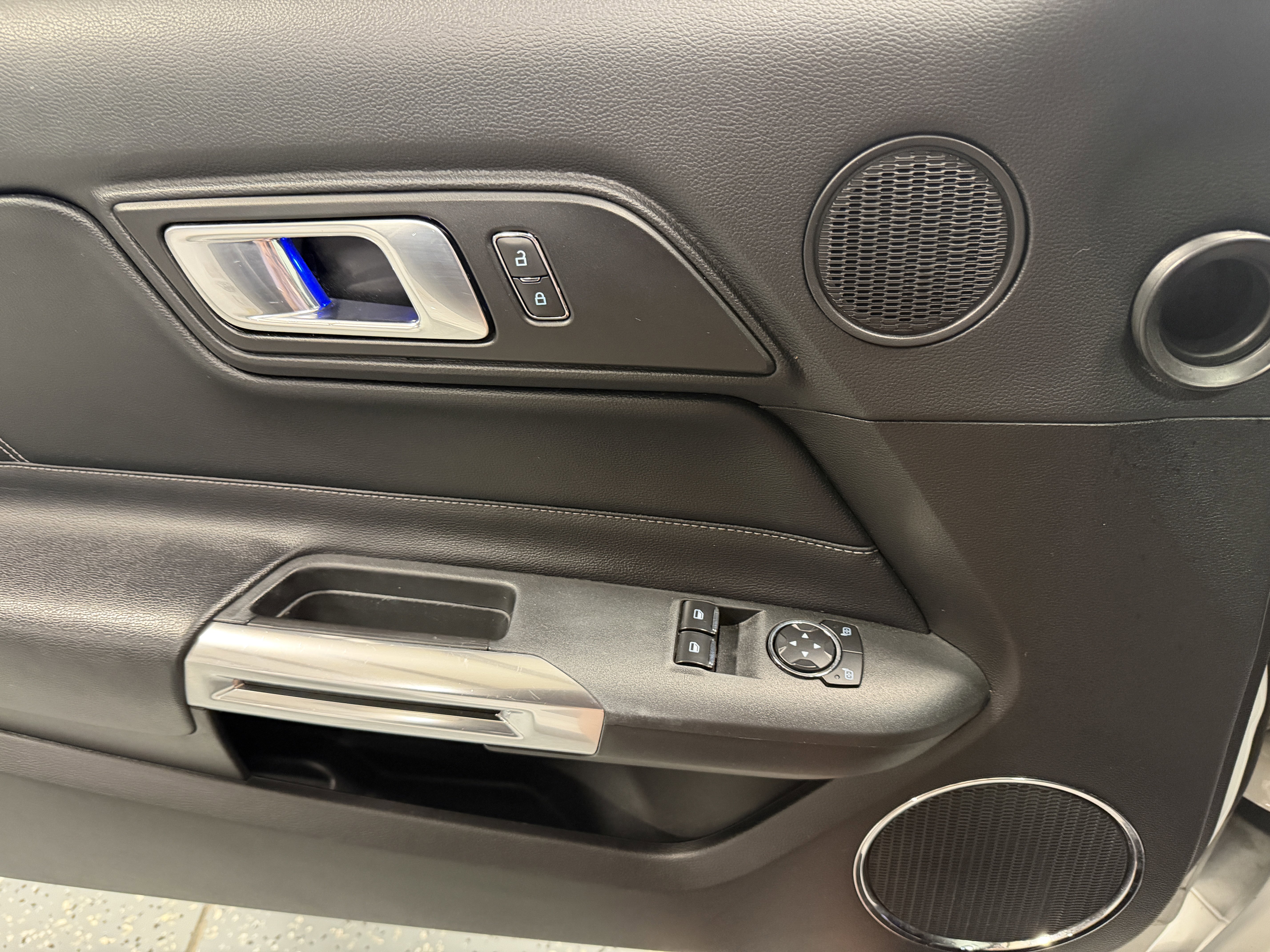Used 2021 Ford Mustang Premium RWD image 18