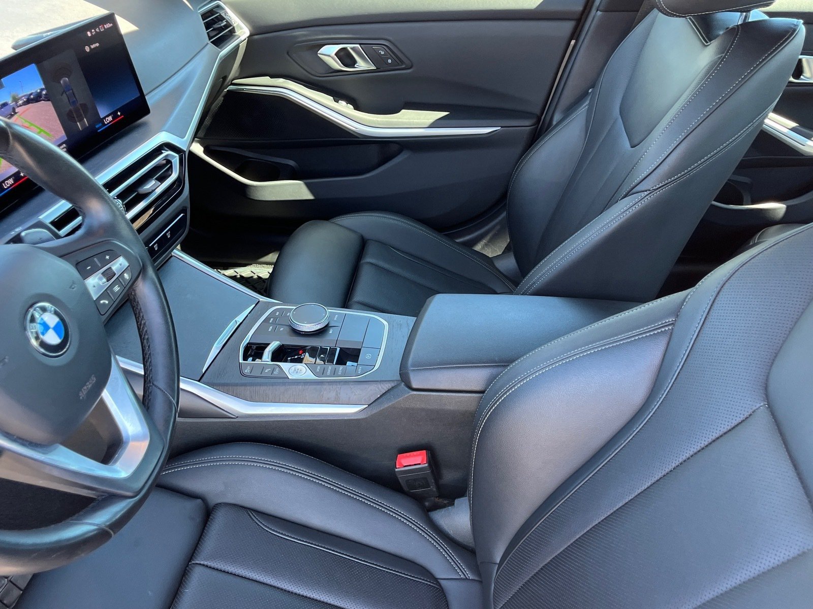 Used 2024 BMW 330i Sedan RWD image 17
